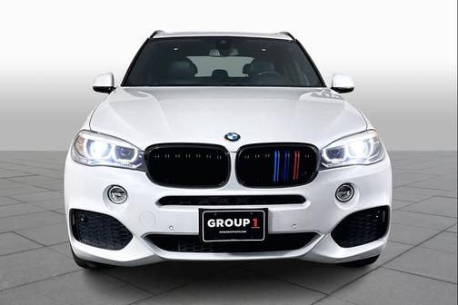 Mineral White Metallic 2018 BMW X5 sDrive35i