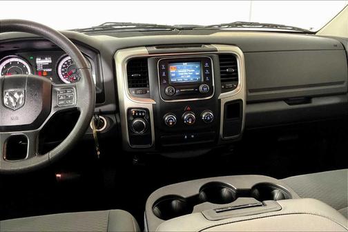 2020 RAM 1500 Classic SLT