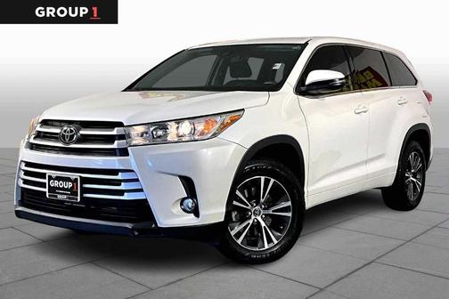 2018 Toyota Highlander LE