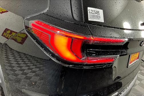 2025 GMC Acadia AT4