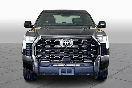 2023 Toyota Tundra Hybrid Platinum