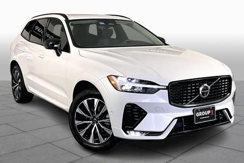 2024 Volvo XC60 B5 Plus Dark Theme