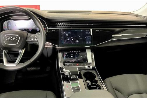 2023 Audi Q8 Premium