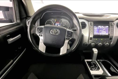 2014 Toyota Tundra SR5