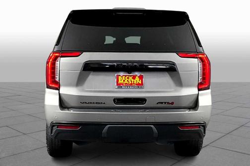 2024 GMC Yukon AT4