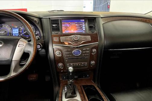 2017 INFINITI QX80
