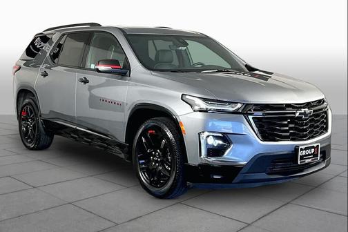 Sterling Gray Metallic 2023 Chevrolet Traverse Premier