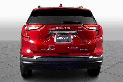 2024 GMC Terrain AT4