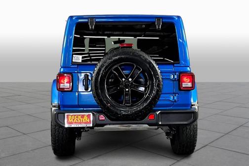 2021 Jeep Wrangler Unlimited Sahara Altitude
