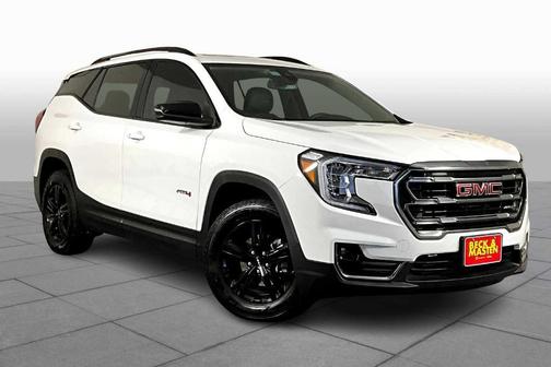 2024 GMC Terrain AT4