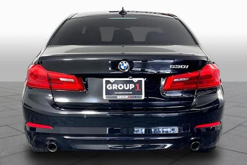 Jet Black 2018 BMW 530 i