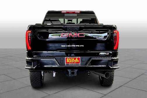 2025 GMC Sierra 2500 AT4