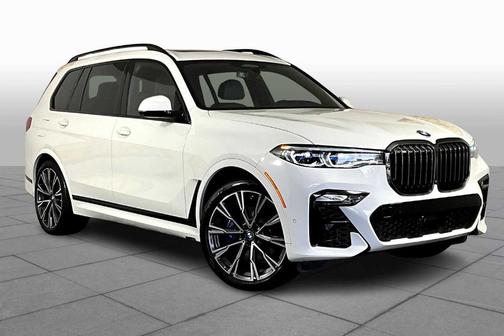 2022 BMW X7 M50i
