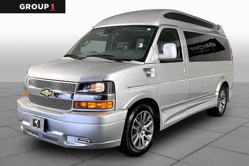 Silver Ice Metallic 2021 Chevrolet Express 2500 LS
