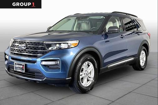 Blue Metallic 2020 Ford Explorer XLT