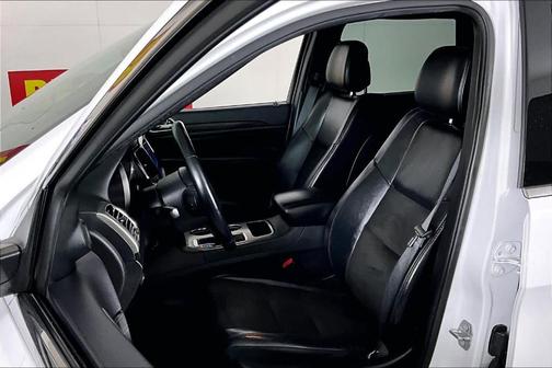 2019 Jeep Grand Cherokee Laredo E