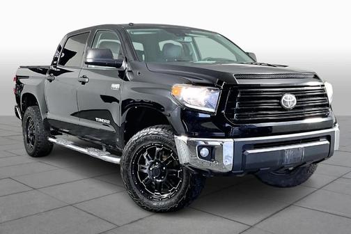 2018 Toyota Tundra SR5
