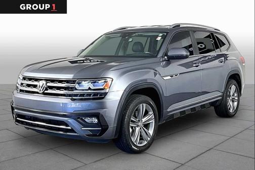 Platinum Gray Metallic 2018 Volkswagen Atlas 3.6L SE w/Technology