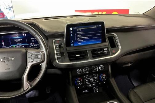 2022 Chevrolet Suburban RST