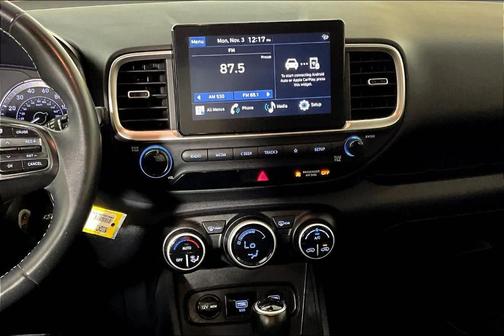 2021 Hyundai VENUE SEL