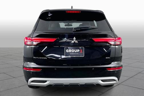 2023 Mitsubishi Outlander SEL