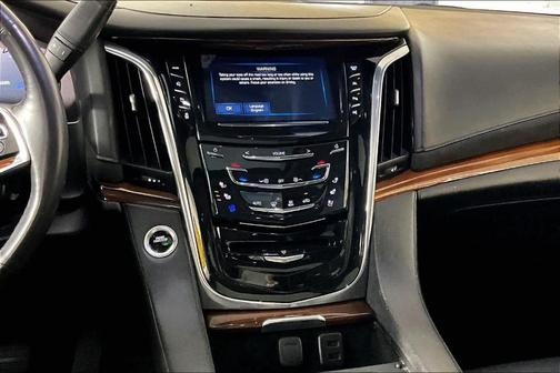 2018 Cadillac Escalade ESV Luxury