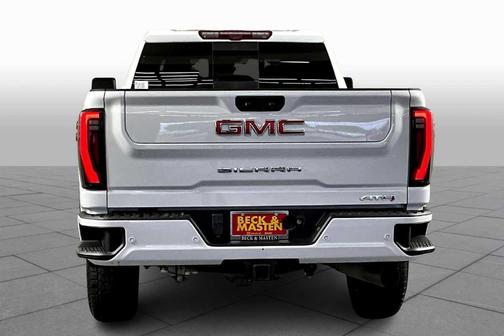 2024 GMC Sierra 2500 AT4