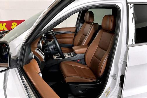 2019 Jeep Grand Cherokee Summit