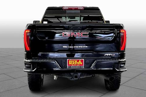 2024 GMC Sierra 2500 AT4