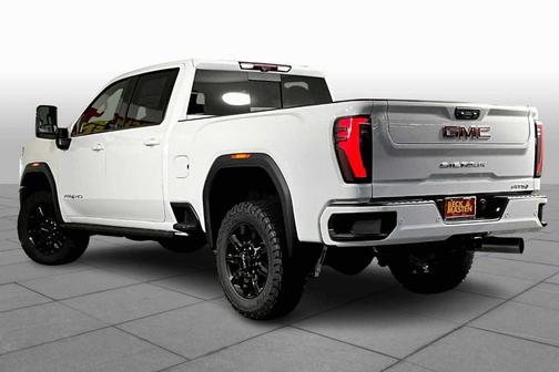 2025 GMC Sierra 2500 AT4