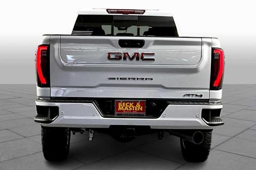 2025 GMC Sierra 2500 AT4