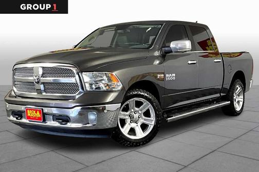 2017 RAM 1500 SLT
