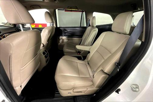 2021 Honda Pilot Touring 7-Passenger