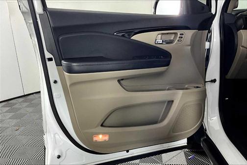 2021 Honda Pilot Touring 7-Passenger