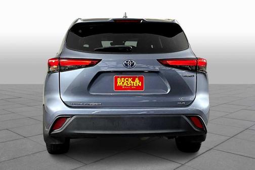 2020 Toyota Highlander Hybrid XLE