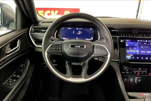 2024 Jeep Grand Cherokee Laredo X