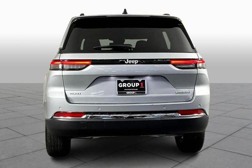 2024 Jeep Grand Cherokee Laredo X