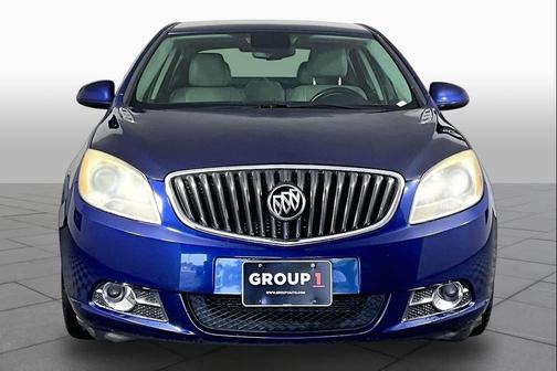 Luxo Blue Metallic 2014 Buick Verano Base