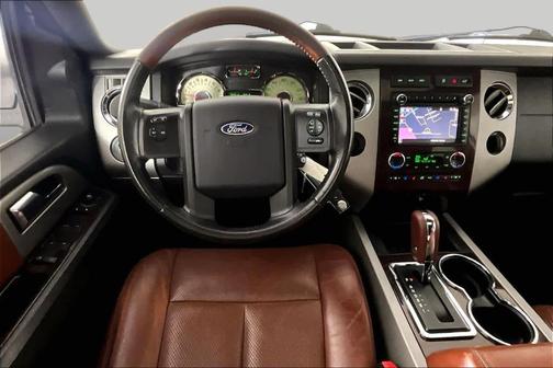 White Platinum Tri-Coat Metallic 2013 Ford Expedition King Ranch