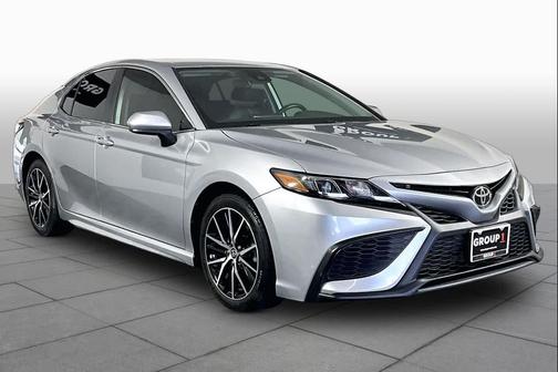 Celestial Silver Metallic 2021 Toyota Camry SE