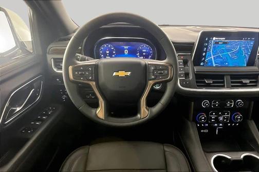 Iridescent Pearl Tricoat 2023 Chevrolet Tahoe High Country