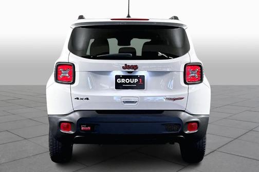 2023 Jeep Renegade Trailhawk