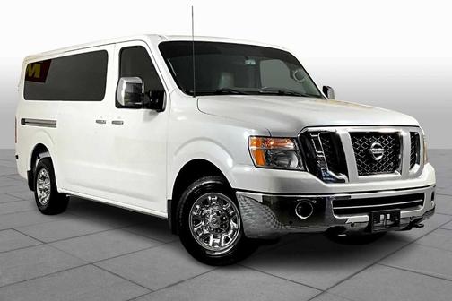 2018 Nissan NV Passenger NV3500 HD SL V8