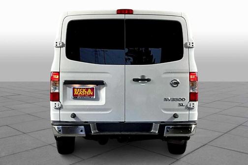 2018 Nissan NV Passenger NV3500 HD SL V8