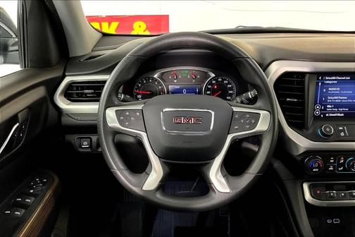 2022 GMC Acadia SLE