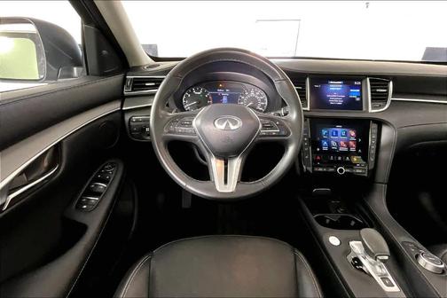 2022 INFINITI QX50 Luxe