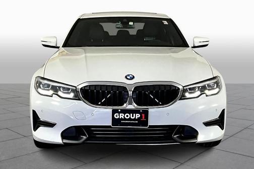2020 BMW 330 i
