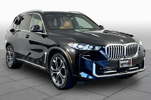 Black Sapphire Metallic 2024 BMW X5 sDrive40i