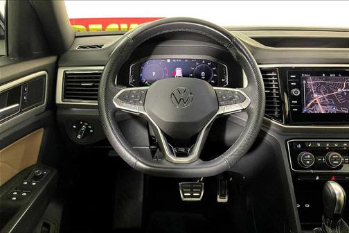 2022 Volkswagen Atlas Cross Sport 3.6L V6 SEL R-Line