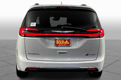 2021 Chrysler Pacifica Hybrid Limited